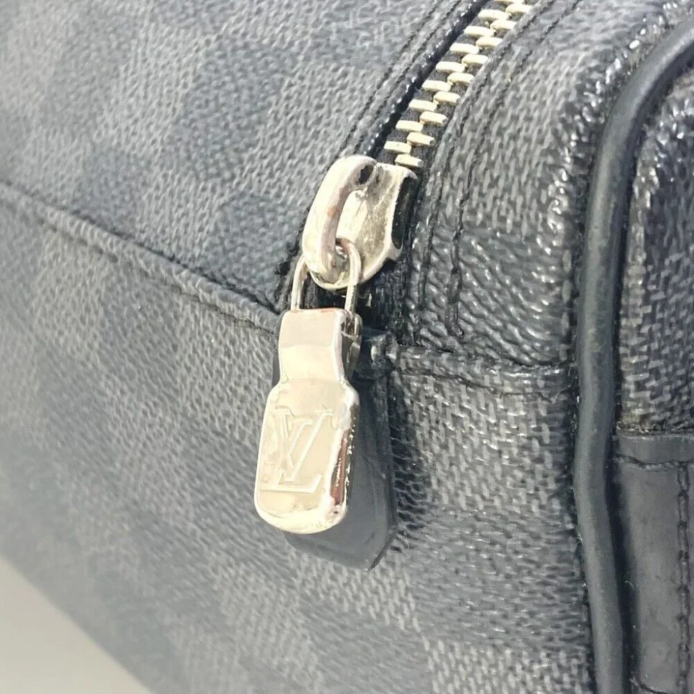 LOUIS VUITTON Damier Graphite C Cracking pouch Makeup pouch Cosmetics Pouch